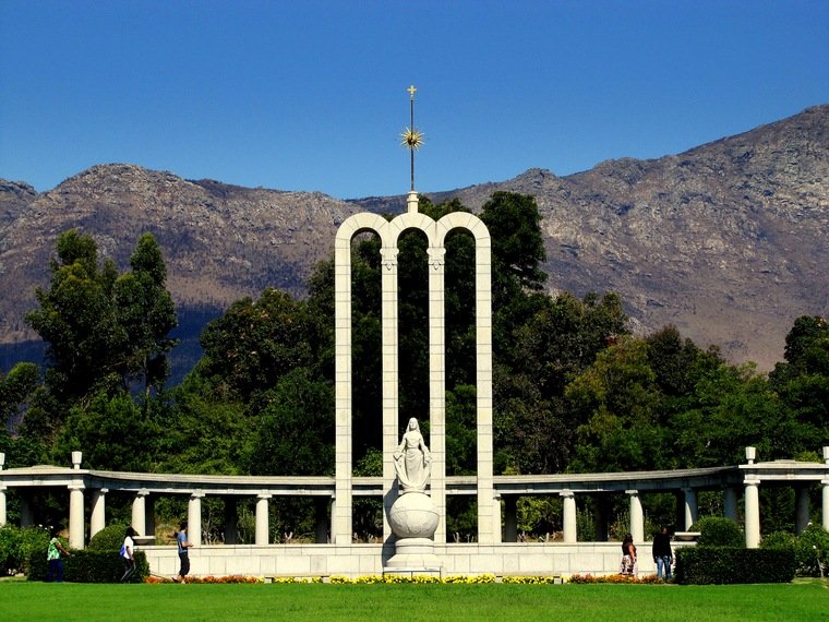 Huguenot-Memorial