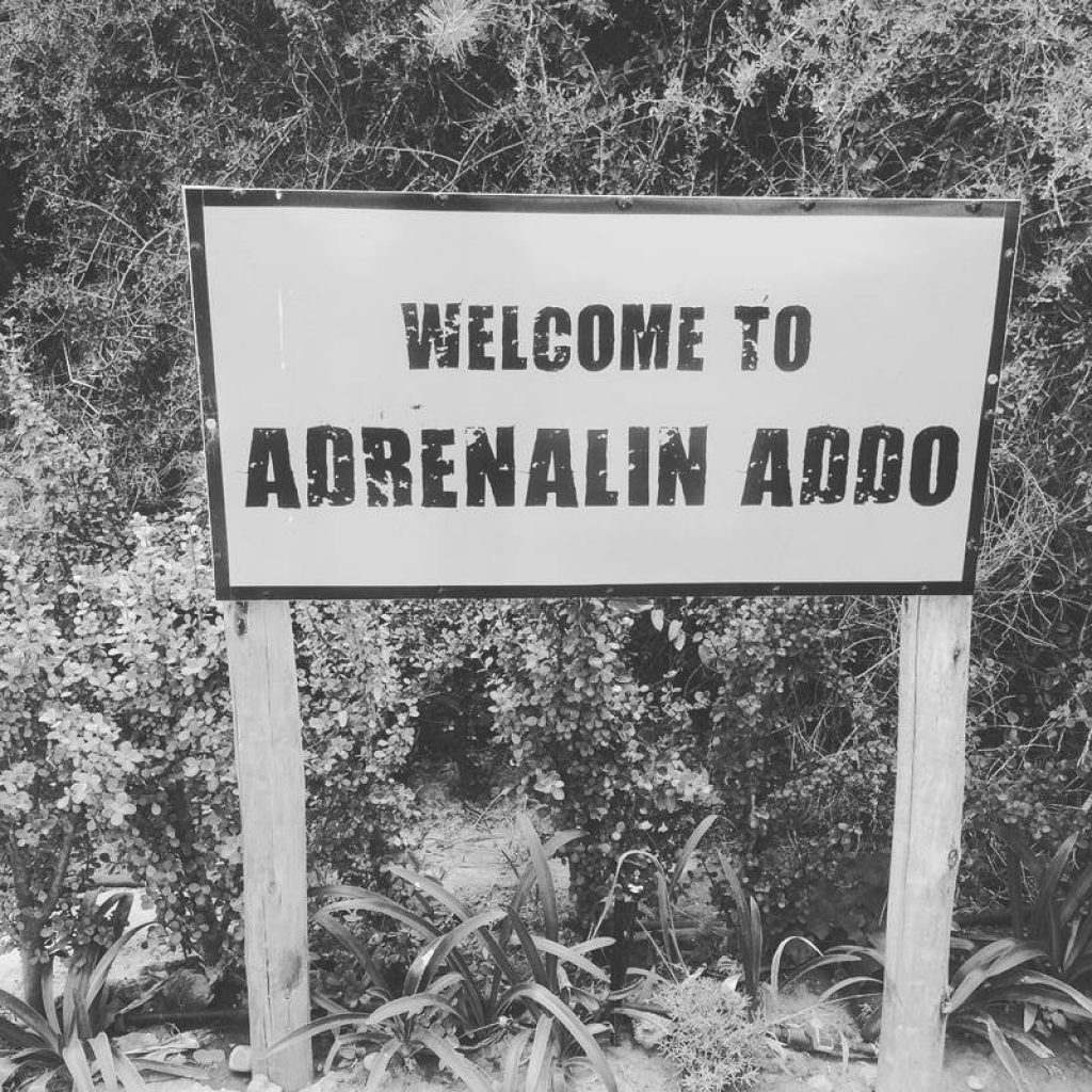 welcome-sign-adrenaline-addo