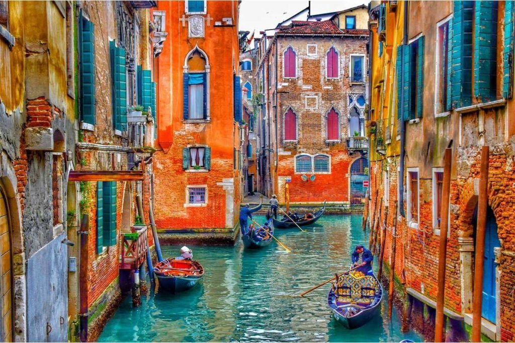 venice canal