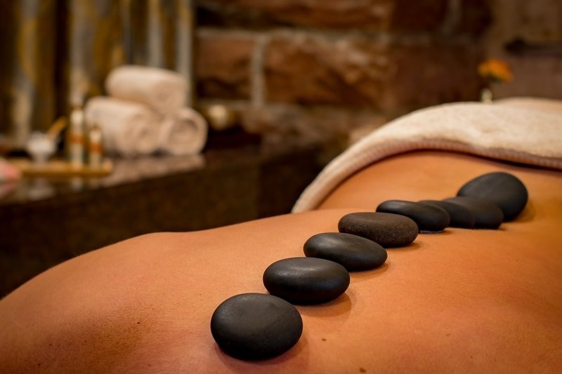 hot-stone-massage-dubai
