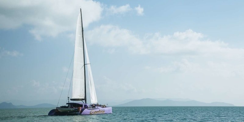 Catamaran Airlie Beach