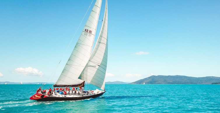 Whitsunday Islands: Multi-Day Private Charter Sailing Yacht