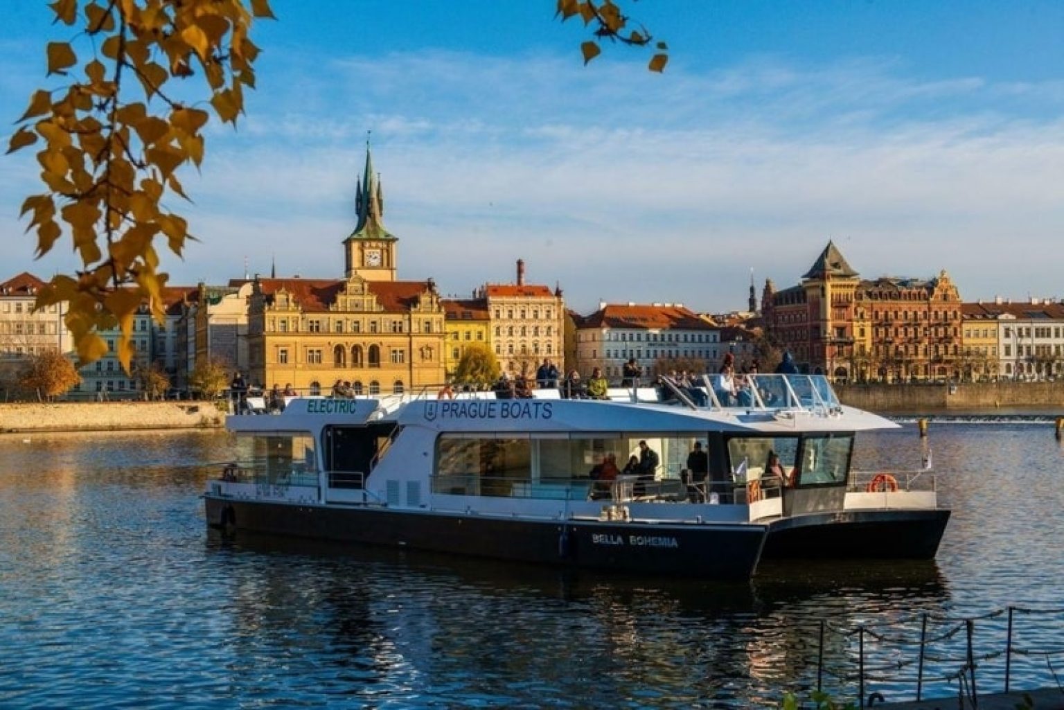 9 Best Prague River Cruises Sightseeing, Dinner Cruises & More