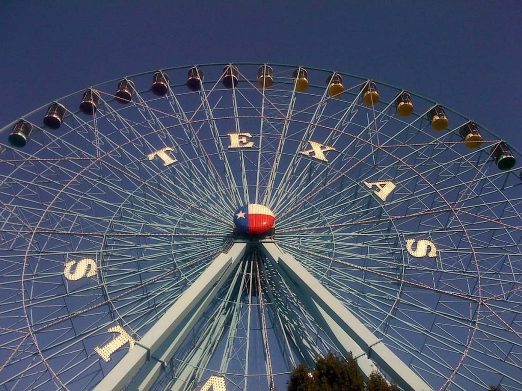 Dallas six flags Ferris wheel