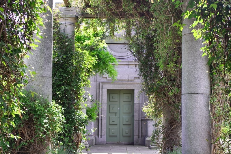 A door in Memorial Gardens in Dublin, Irelands