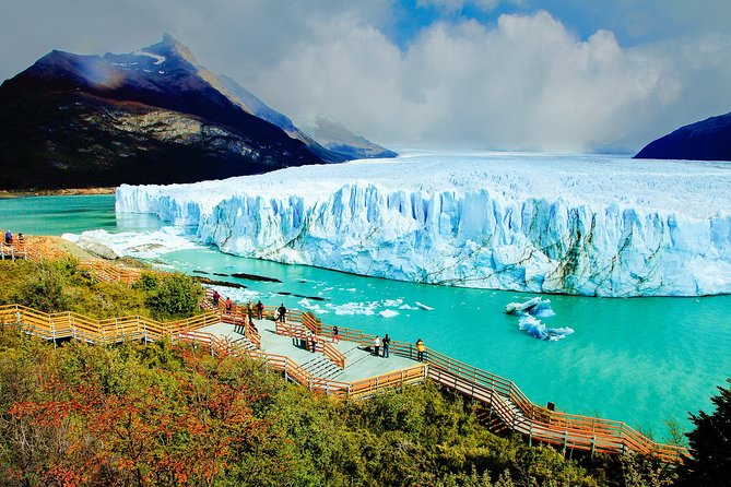 Full Day Tour to Perito Moreno Glacier with Navigation