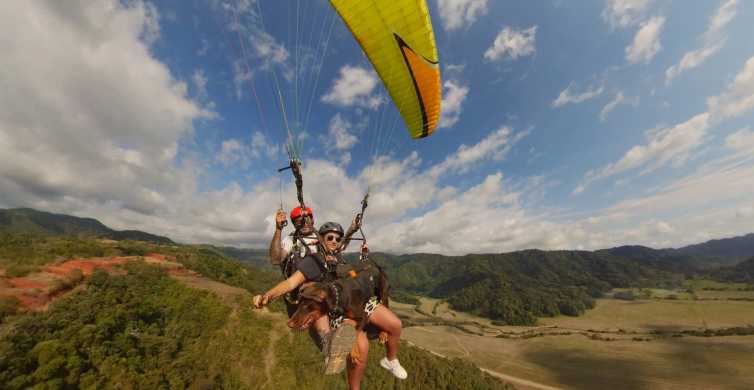 Jaco: Paragliding Flight family/ Pet-Friendly Option