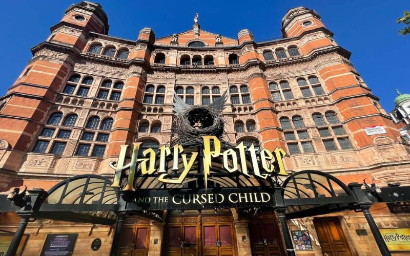 London theatre showing a screening of Harry Potter and the Cursed Child