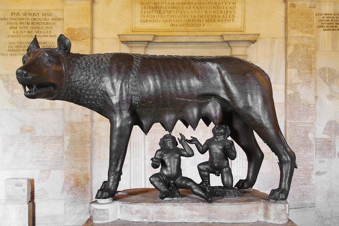 Capitoline Museum Experience with Multimedia Video and hosted entry