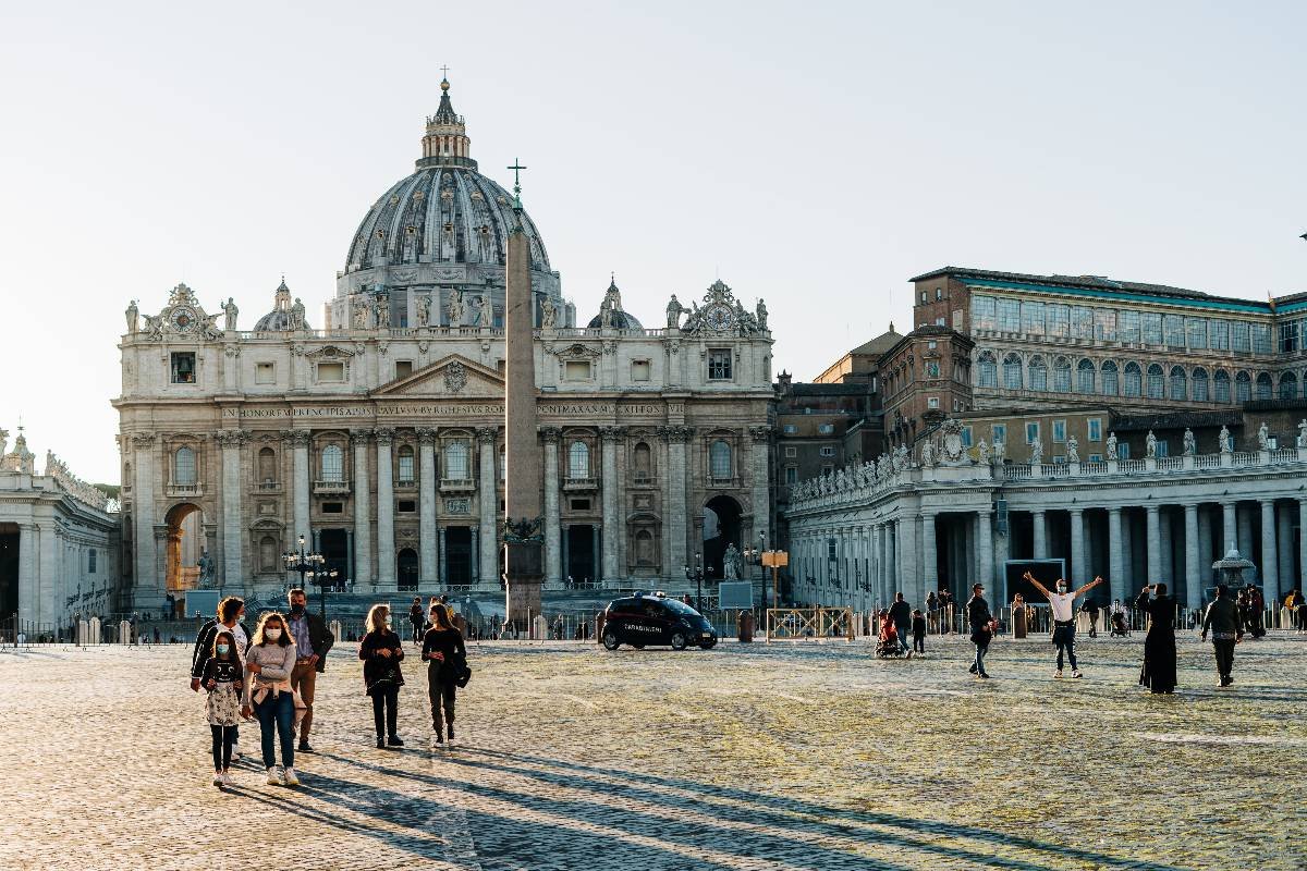 Skip-the-Line Vatican Tour | Ticket Prices, Tips & More