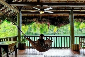 Tourist on a Villa Escudero tour