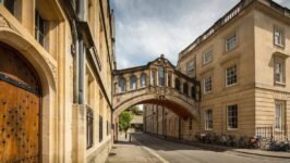 Oxford Tour From London (Walking, Bus, Sightseeing)