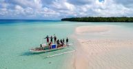 Boracay: Private Island Hopping & Snorkeling Tour