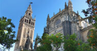 Seville: Guided Tour with Cathedral & Giralda Entrance
